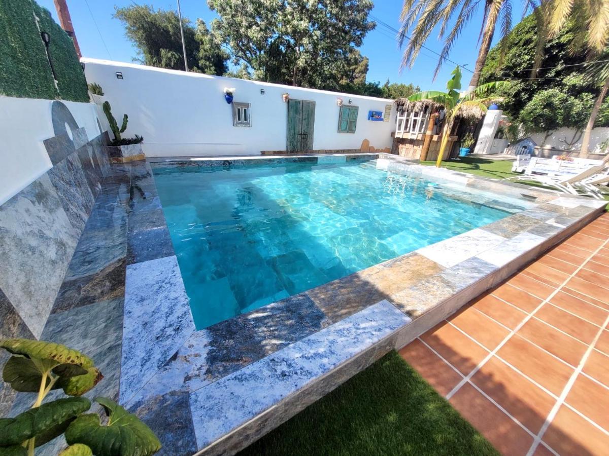 GATU Villa LURBERRI piscina privada, 4 dormitorios, 2 baños, parking , jardín y barbacoa Chiclana de la Frontera Exterior foto