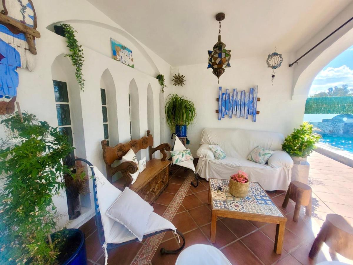 GATU Villa LURBERRI piscina privada, 4 dormitorios, 2 baños, parking , jardín y barbacoa Chiclana de la Frontera Exterior foto